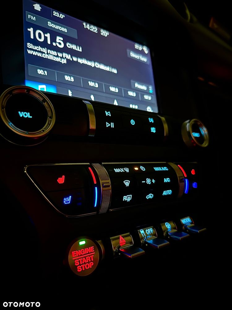 Ford Mustang Cabrio 2.3 Eco Boost - 19