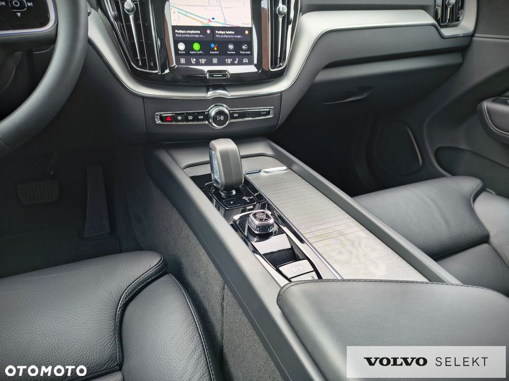 Volvo XC 60 - 30