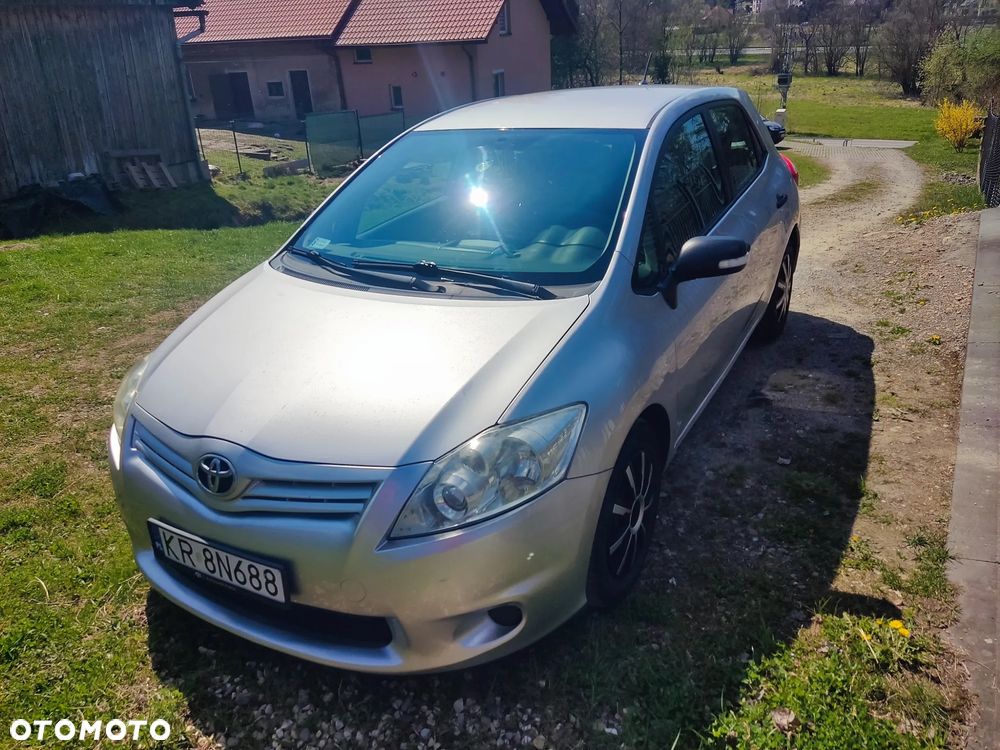 Toyota Auris 1.4 D-4D Terra - 5