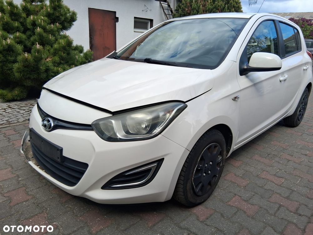Hyundai i20 1.1 CRDi Comfort - 21