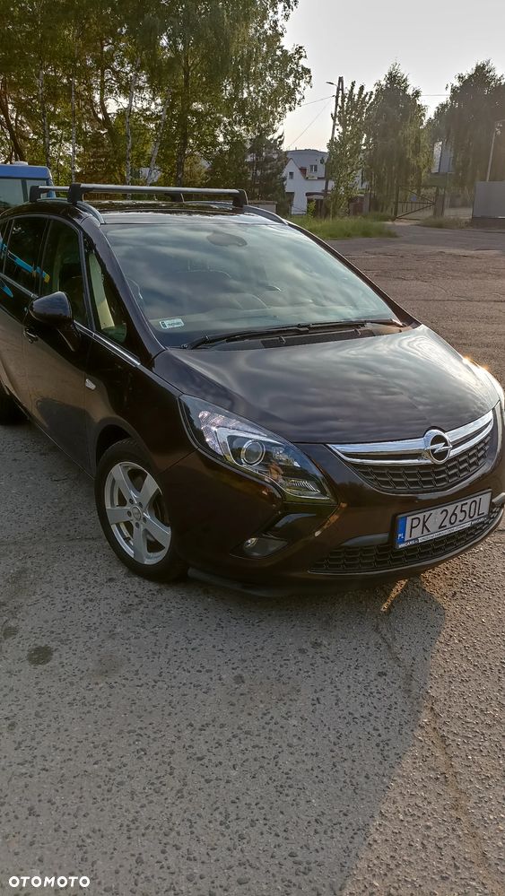Opel Zafira - 2