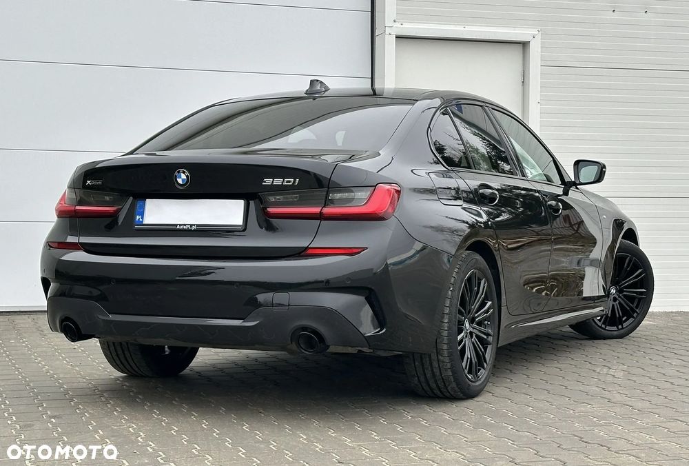BMW Seria 3 320i xDrive M Sport - 3