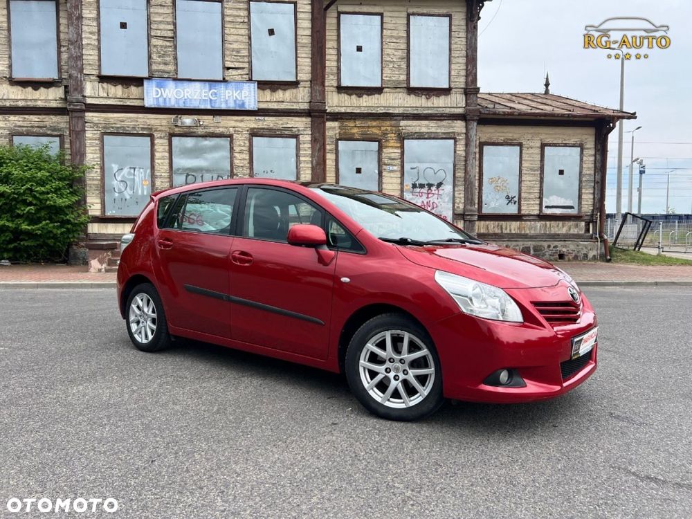 Toyota Verso - 4