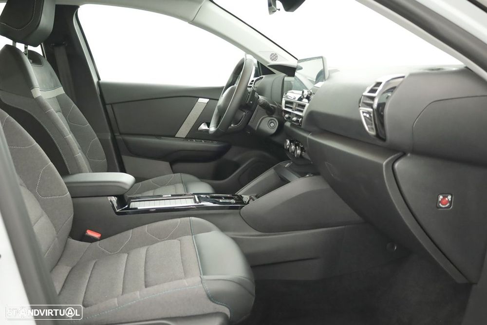 Citroën C4 1.2 PureTech Plus EAT8 - 19