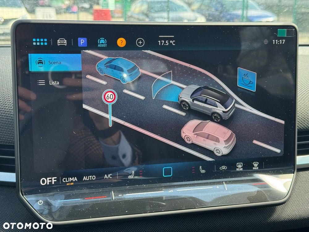 Volkswagen T-Roc 1.5 eTSI Life DSG - 10