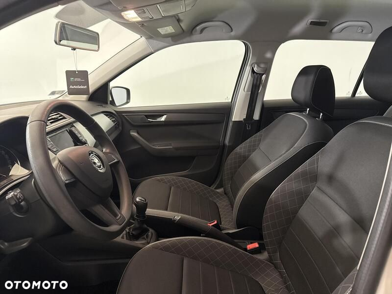 Skoda Fabia 1.0 TSI Ambition - 11