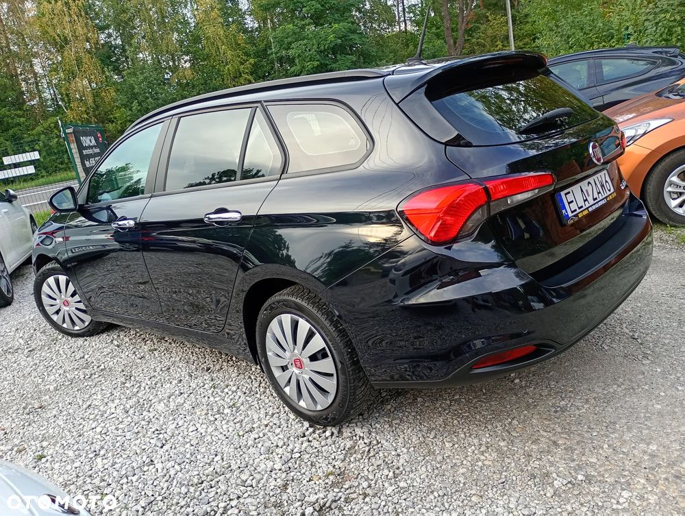 Fiat Tipo 1.4 16V More - 3