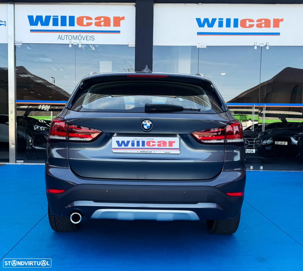 BMW X1 16 d sDrive Line Sport - 4