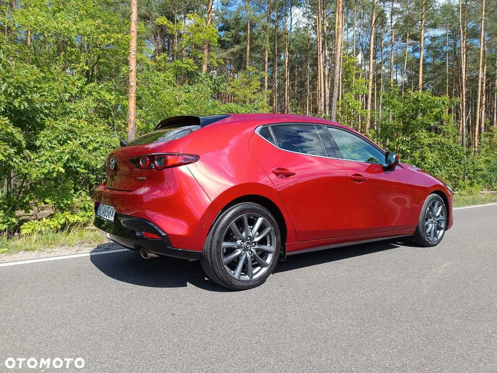 Mazda 3 2.0 mHEV Hikari - 25