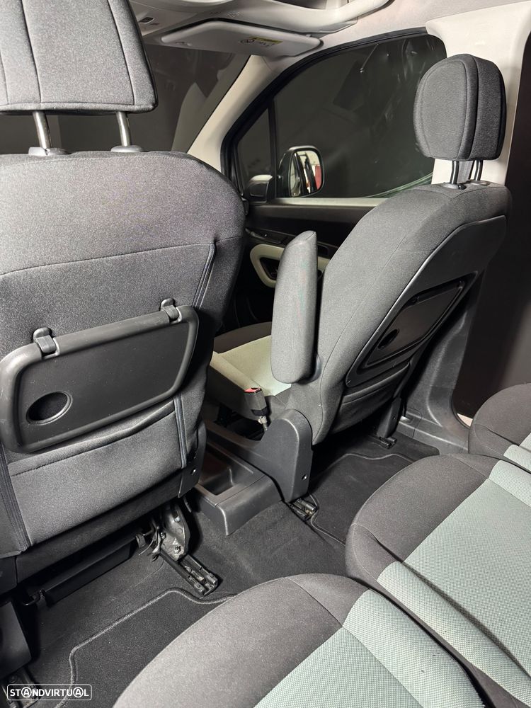 Citroën Berlingo 1.2 PureTech M Shine - 11
