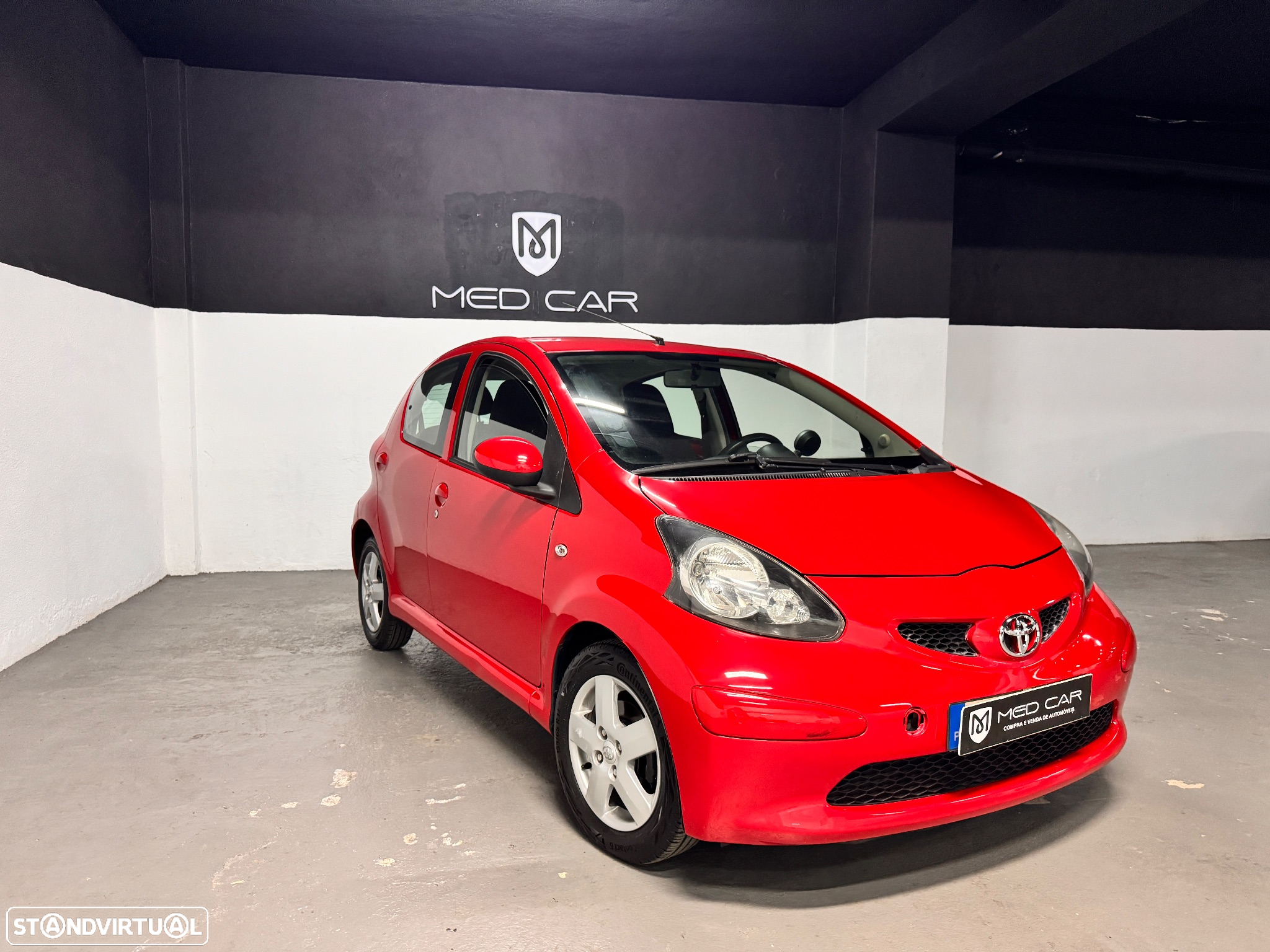 Toyota Aygo 1.0 + AC - 3
