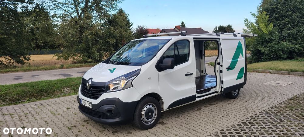 Renault Trafic - 26