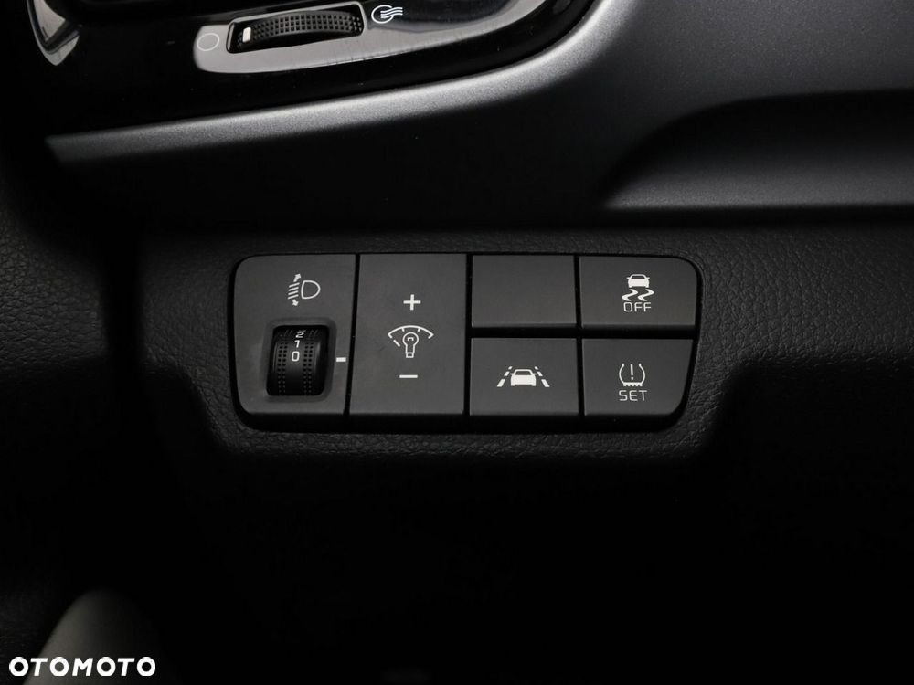 Kia Stonic 1.6 CRDi L - 35