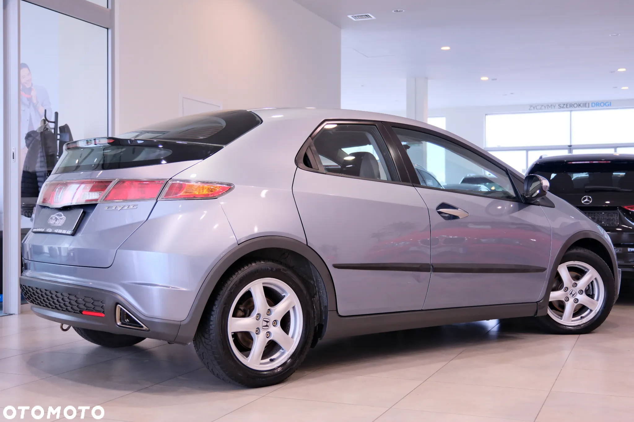 Honda Civic 1.8 Comfort - 8