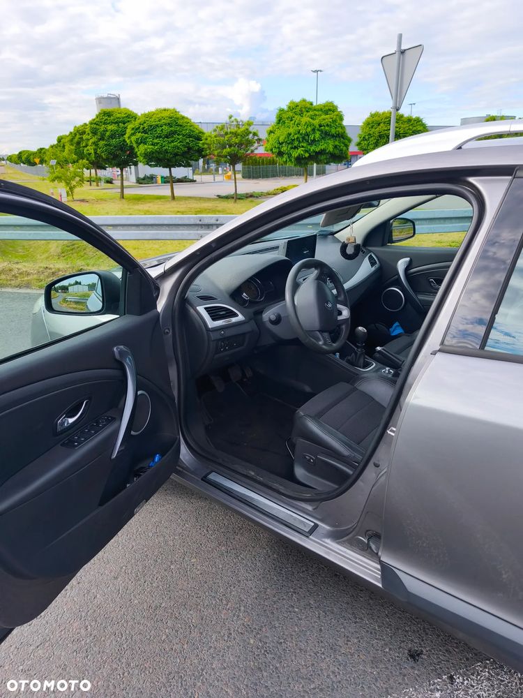 Renault Megane TCe 130 Expression - 6