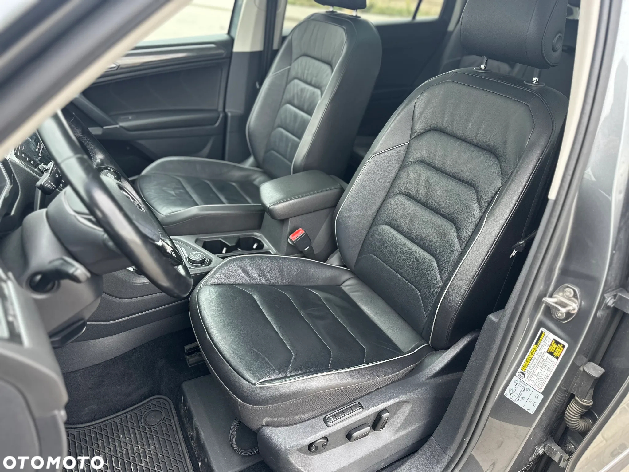 Volkswagen Tiguan 2.0 TSI BMT 4Mot Offroad DSG - 25