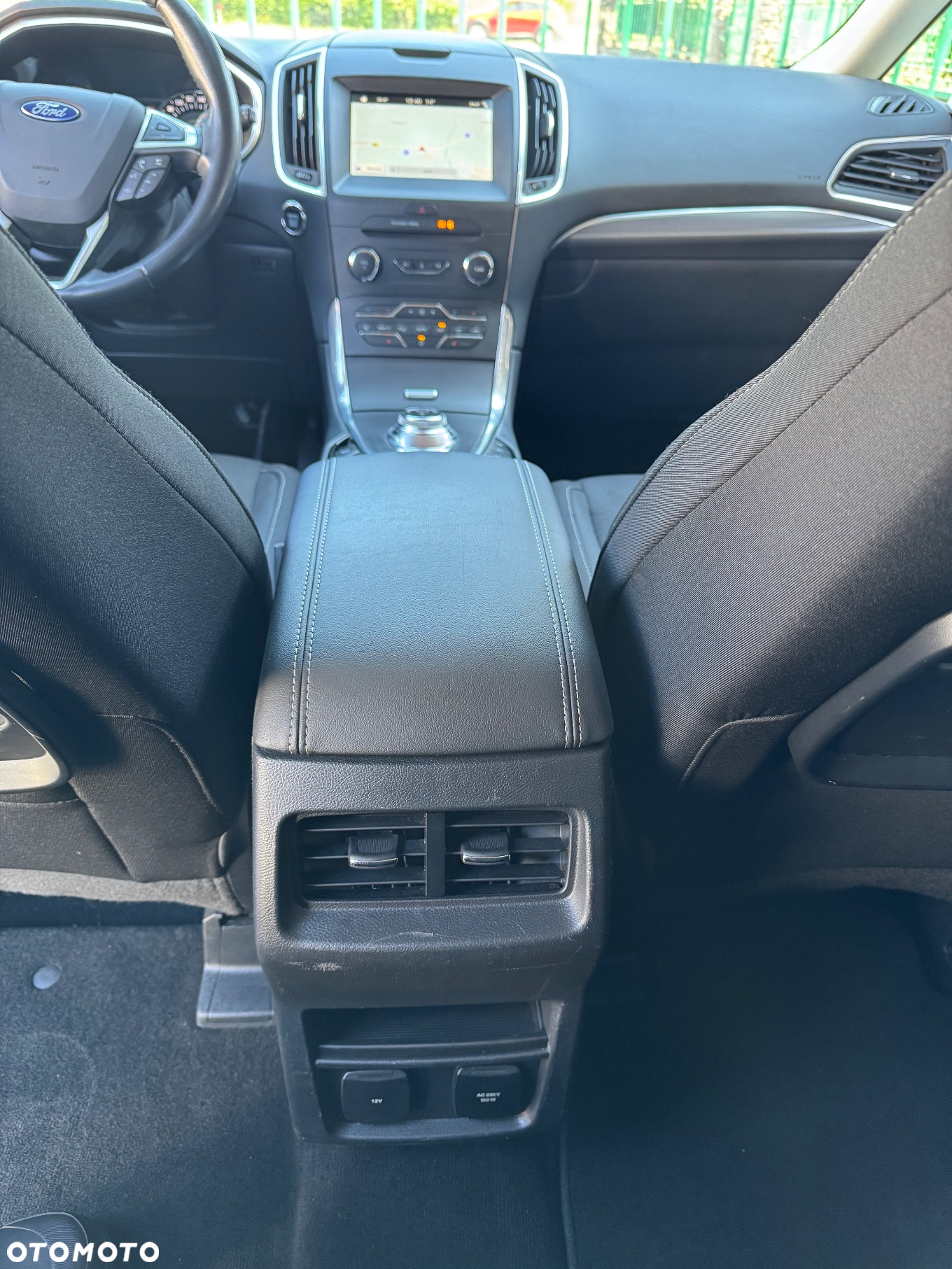 Ford S-Max - 30