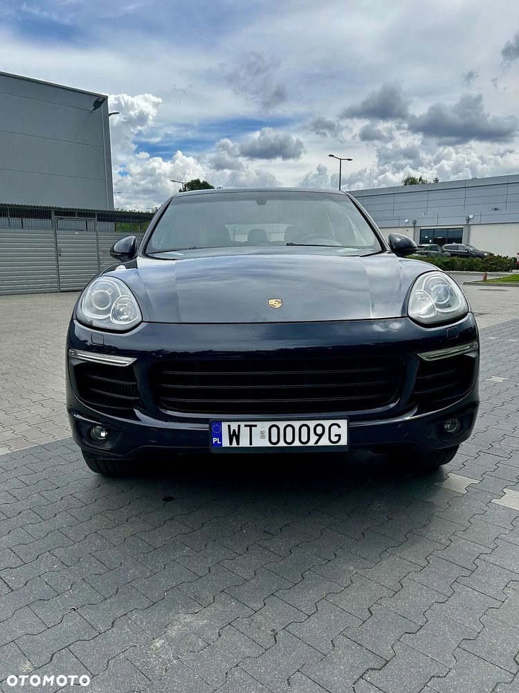 Porsche Cayenne S - 8