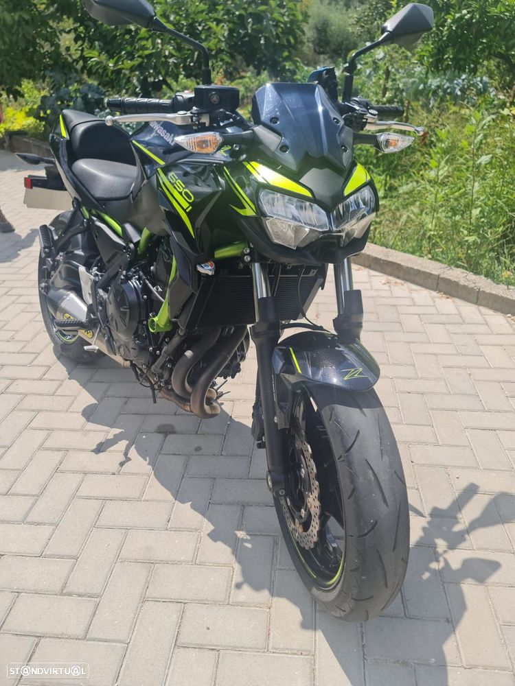 Kawasaki Z ER650K - 3