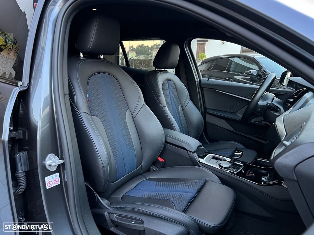BMW 116 d Pack Desportivo M Auto - 17