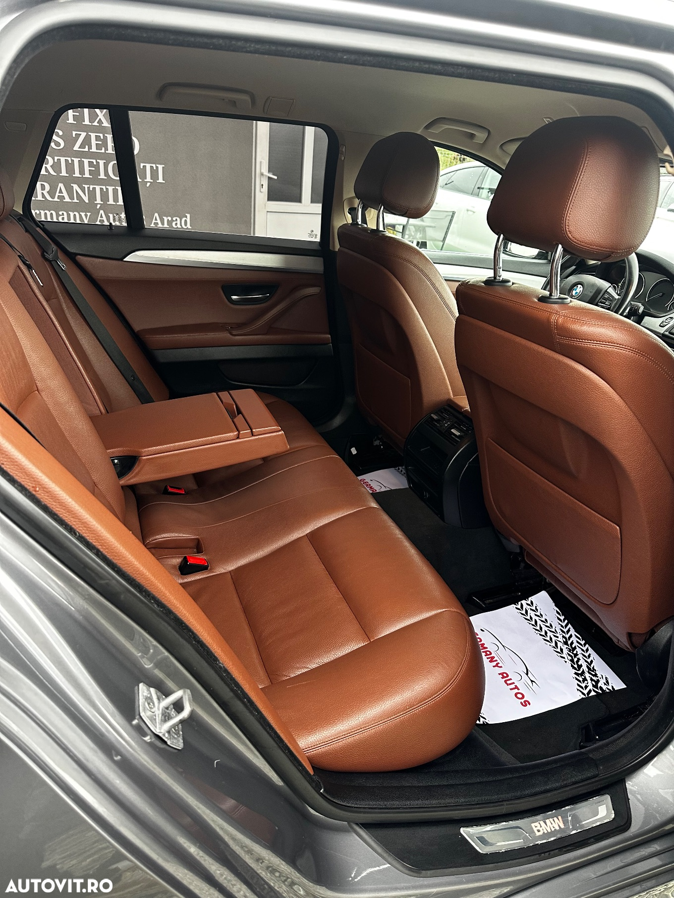BMW Seria 5 520d Touring Aut. Luxury Line - 8