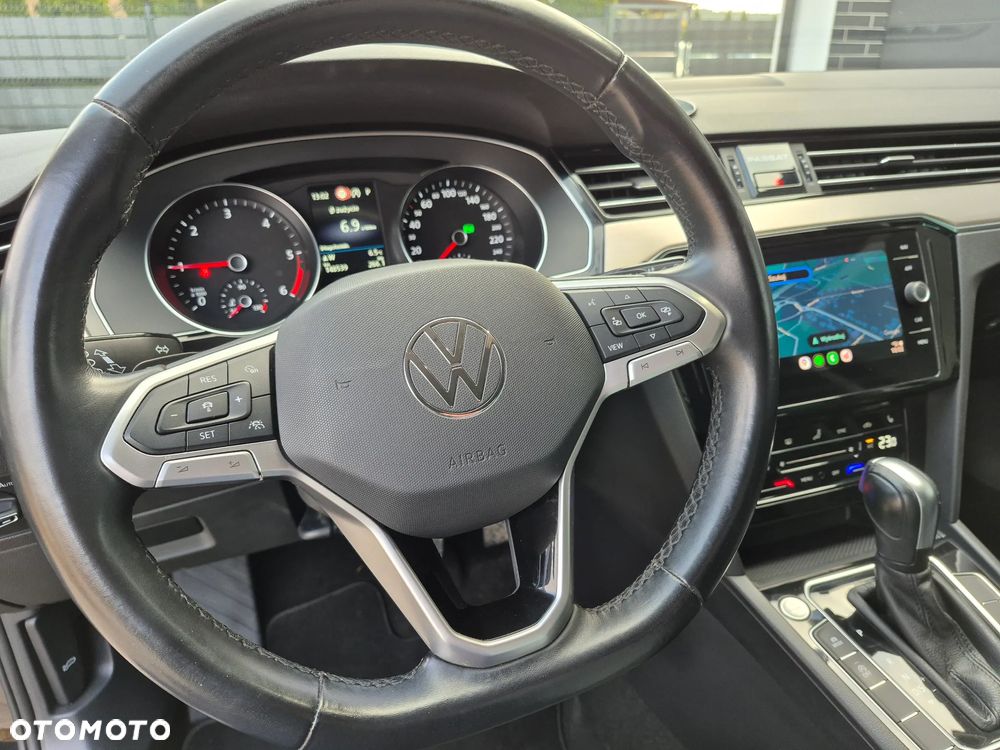 Volkswagen Passat 2.0 TDI EVO Elegance DSG - 16