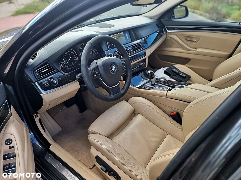 BMW Seria 5 520d Luxury Line sport - 19