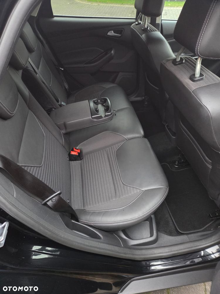 Ford Focus 1.0 EcoBoost Titanium - 8