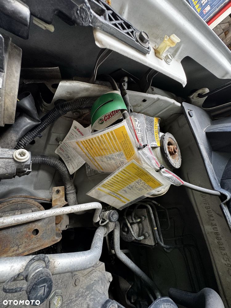 Nissan Micra - 8