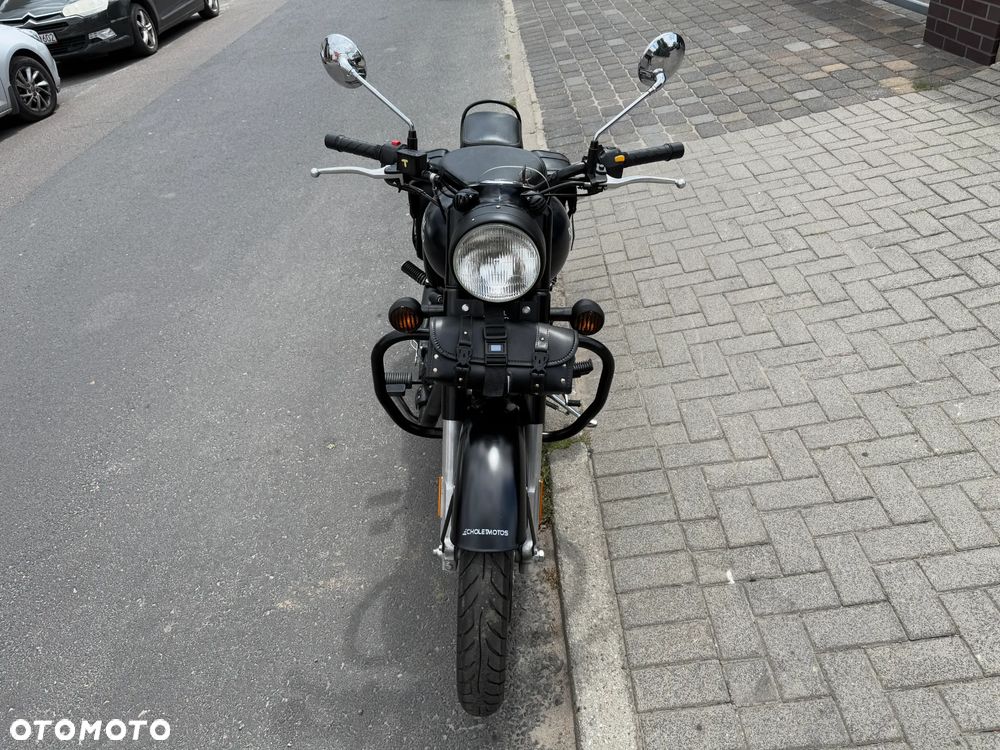 Royal Enfield Bullet - 2