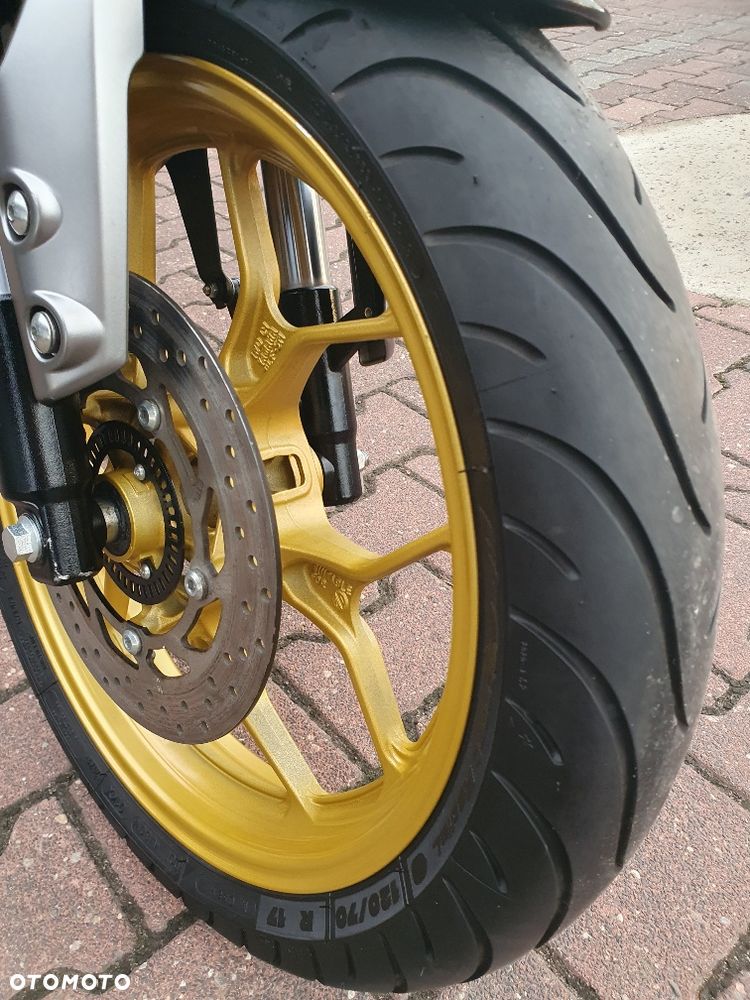 Yamaha XSR - 22