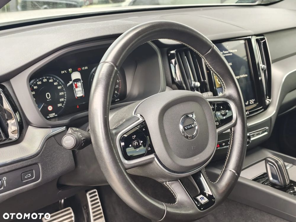 Volvo XC 60 B4 D R-Design - 5