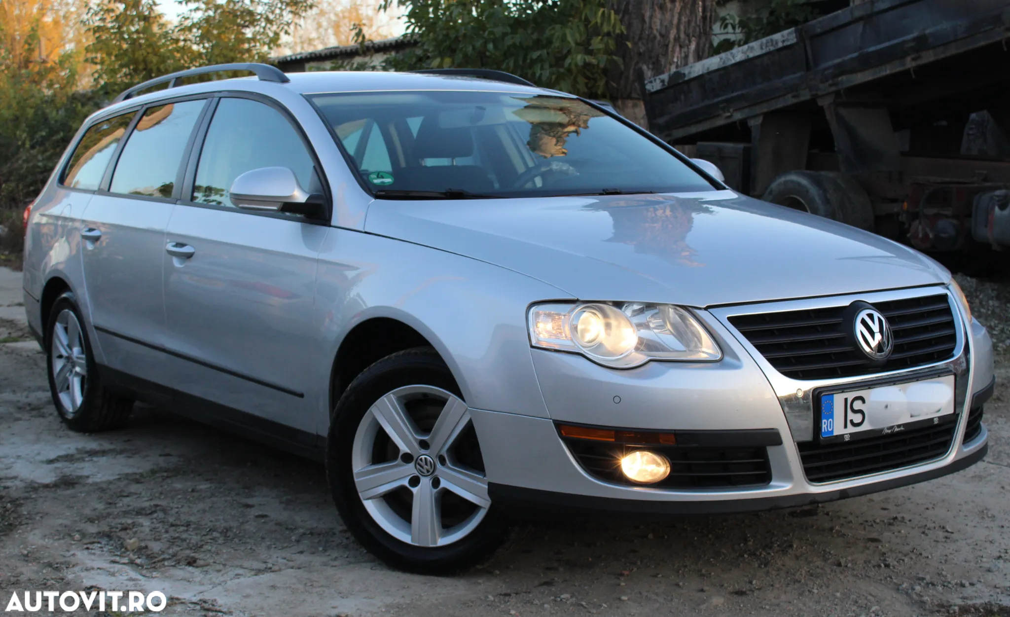 Volkswagen Passat Variant 2.0 TDI DPF DSG Comfortline - 2