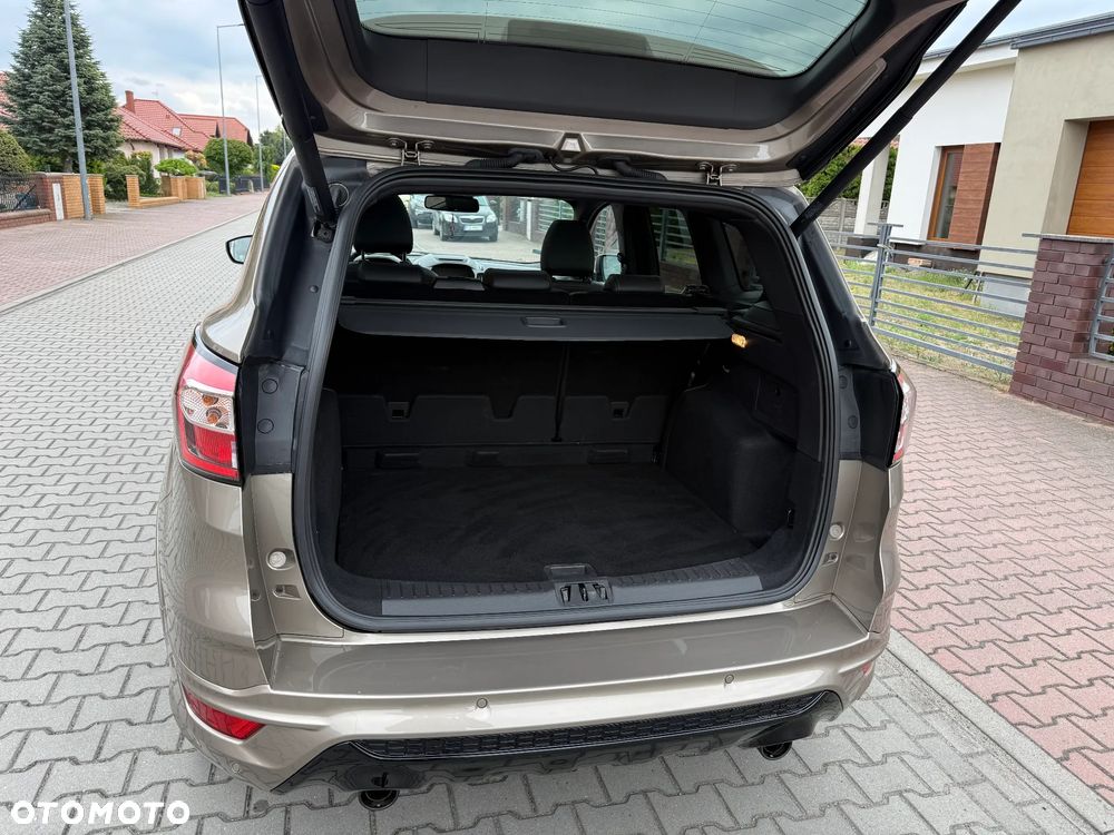 Ford Kuga 2.0 TDCi AWD ST-Line - 26