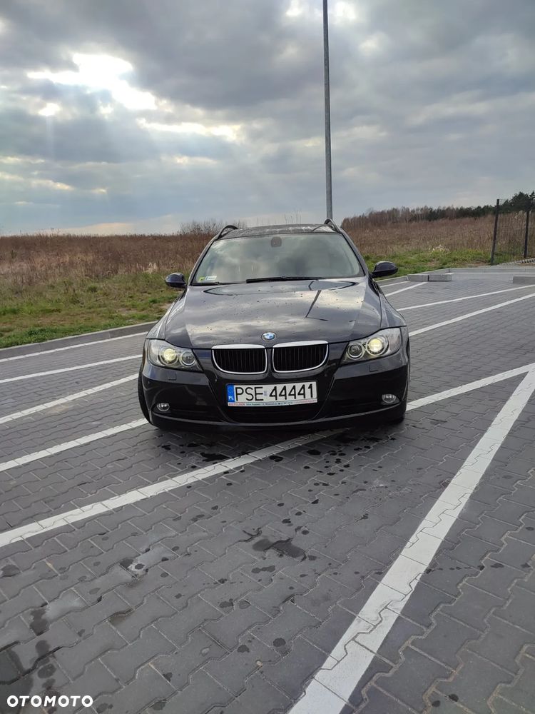 BMW Seria 3 320d - 16