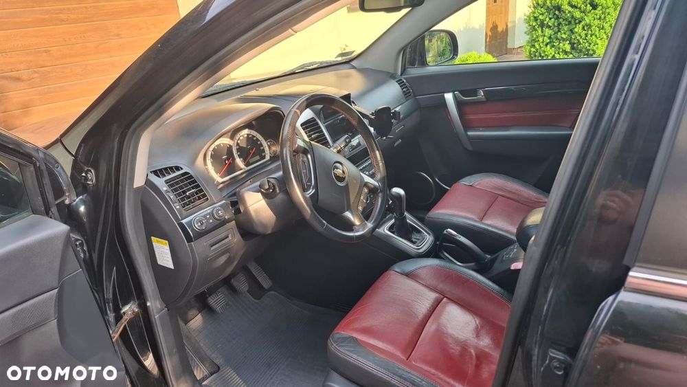 Chevrolet Captiva 2.0 d High - 4