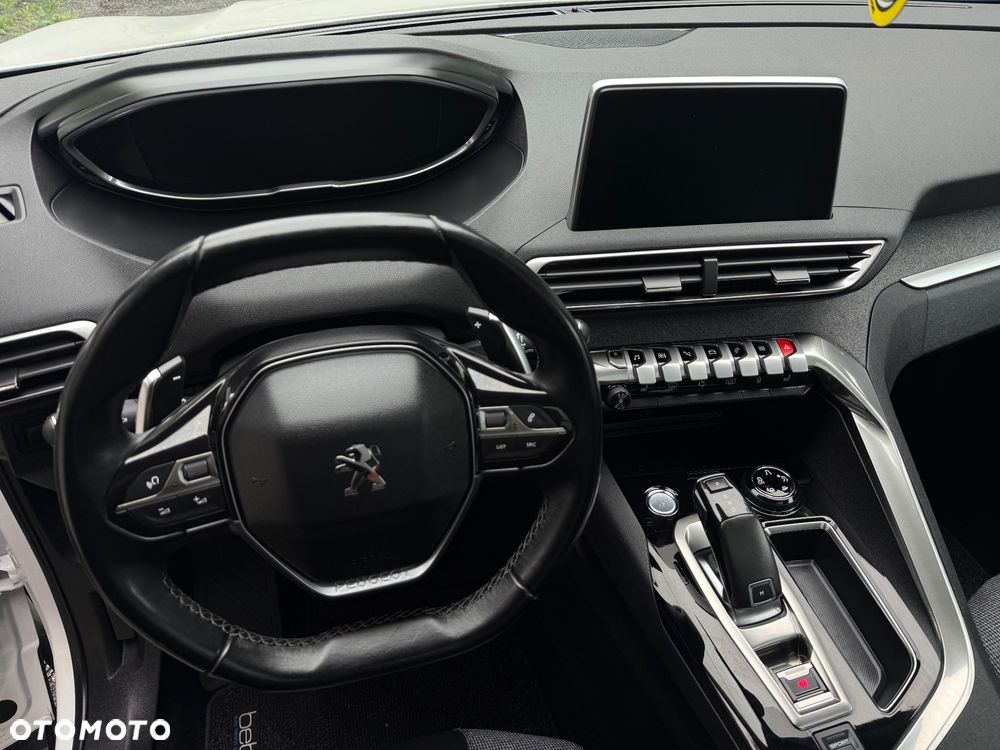 Peugeot 3008 BlueHDi 180 Stop & Start EAT8 Allure - 29