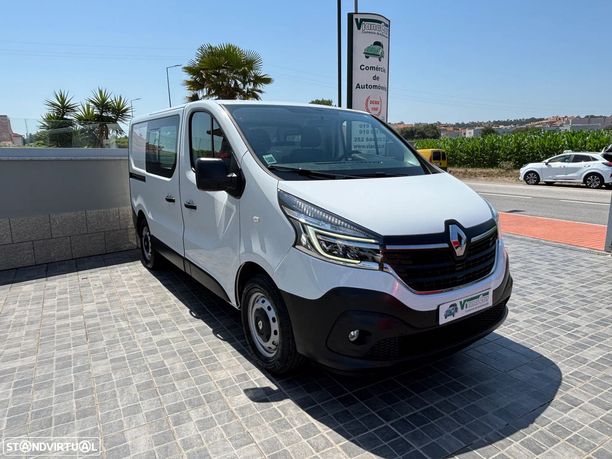 Renault Traffic 3l L1H1 2 portas Laterais - 1
