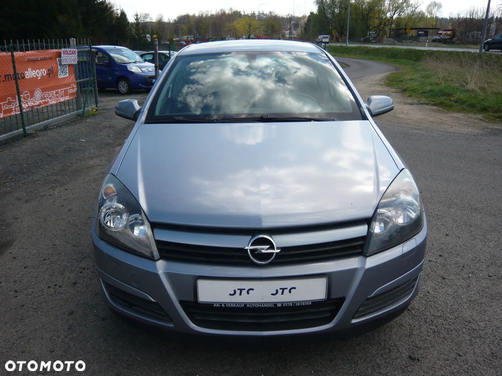 Opel Astra 1.6 Sport Easytronic - 2