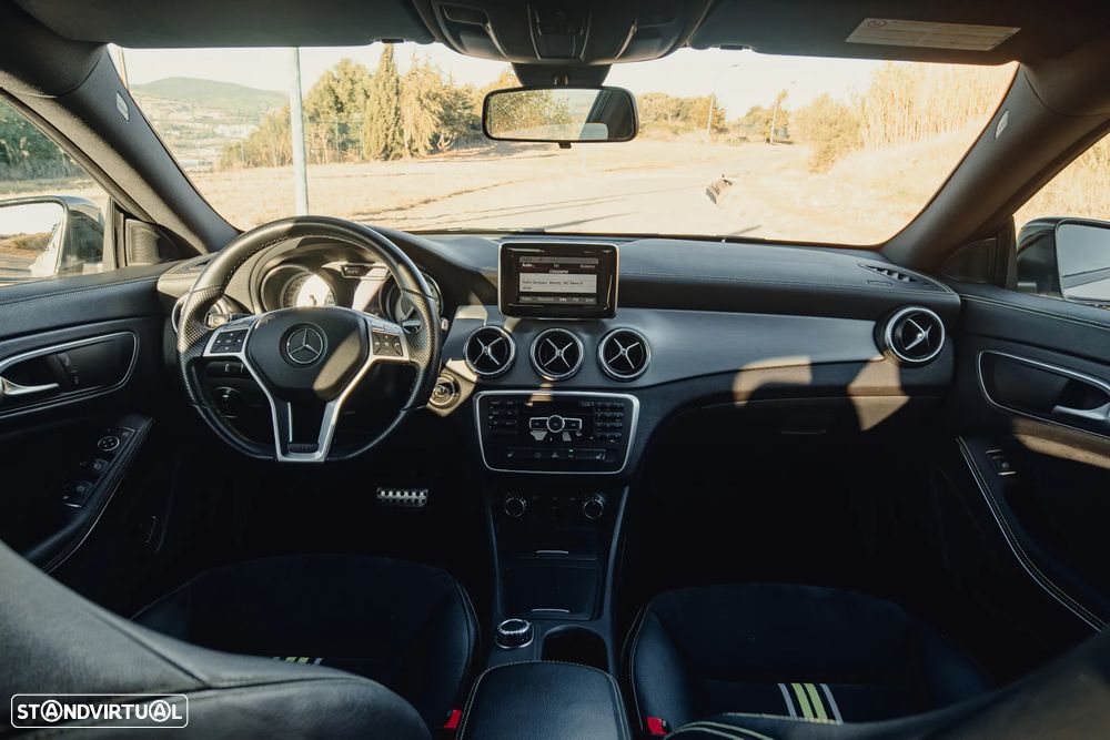 Mercedes-Benz CLA 220 - 28