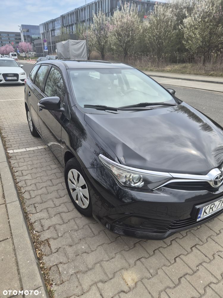 Toyota Auris 1.6 Active - 4