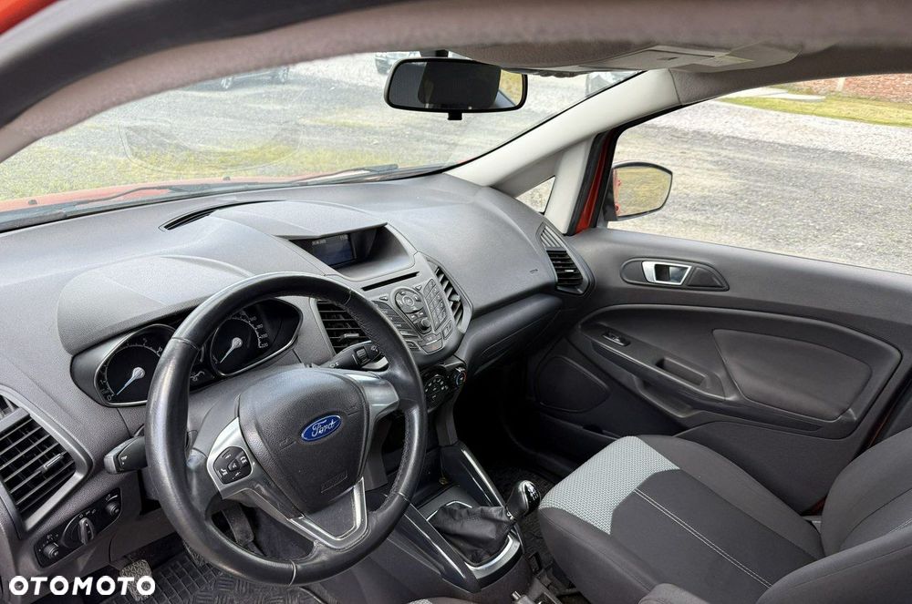 Ford EcoSport - 12