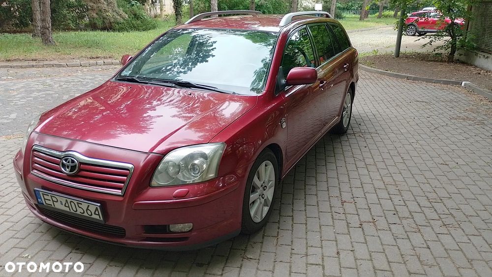 Toyota Avensis 2.0 D-4D Prestige - 2