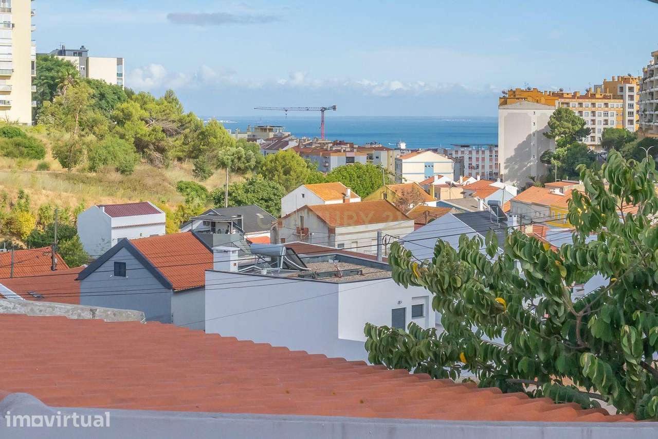Moradia T2 com Terraço, Quintal e Vista Rio no Casal das Figueiras, Se - Grande imagem: 3/31