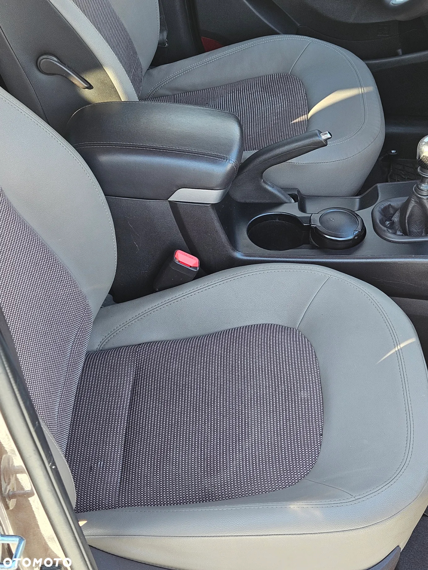 Hyundai ix35 - 18