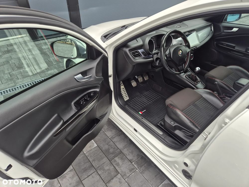 Alfa Romeo Giulietta 1.4 TB Distinctive - 14