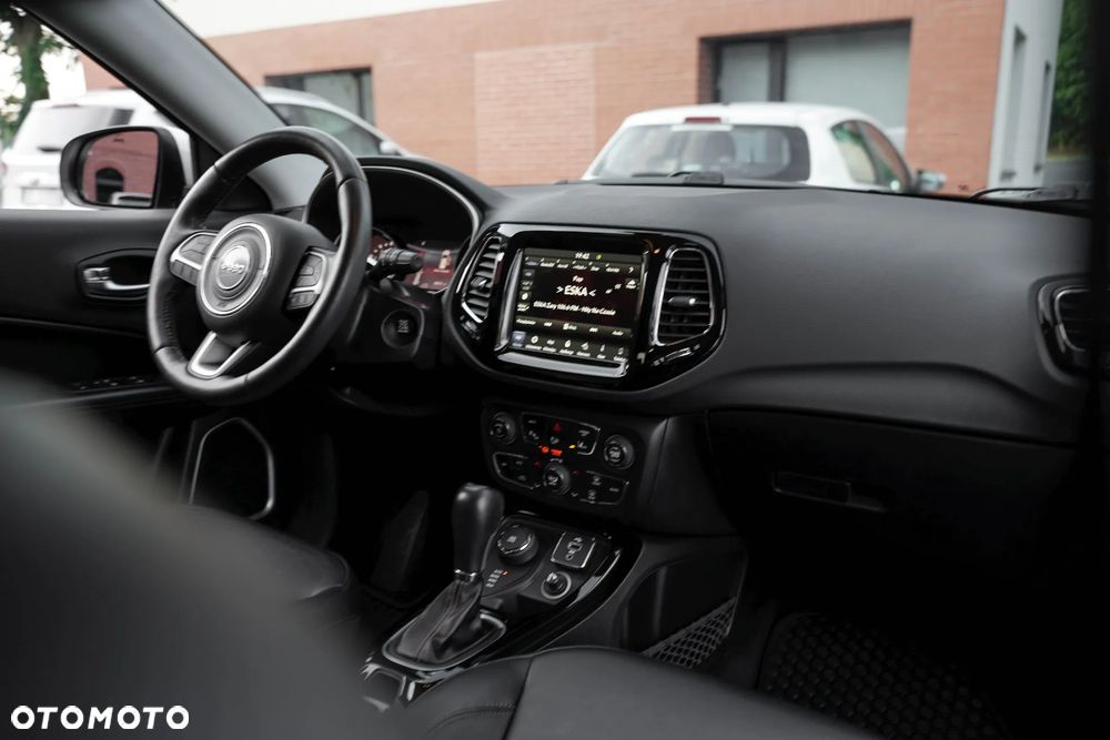 Jeep Compass 1.4 TMair Limited 4WD S&S - 31