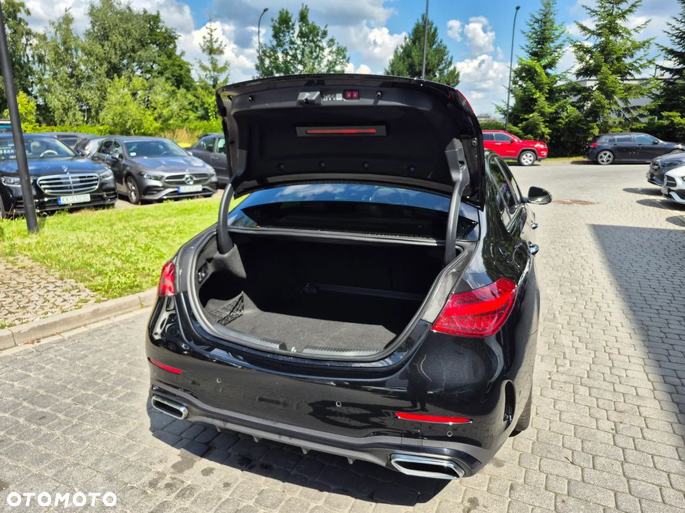 Mercedes-Benz Klasa C 200 4MATIC 9G-TRONIC - 27