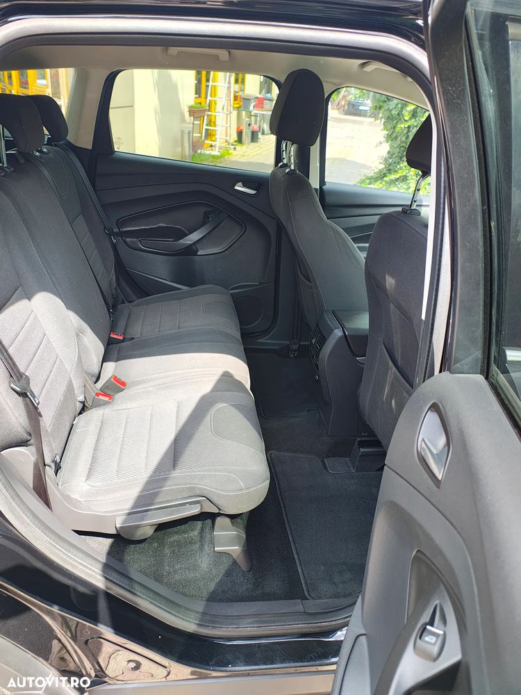 Ford Kuga 2.0 TDCi 2x4 Individual - 9