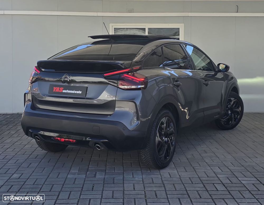 Citroën C4 PureTech 130 Stop&Start EAT8 SHINE - 32